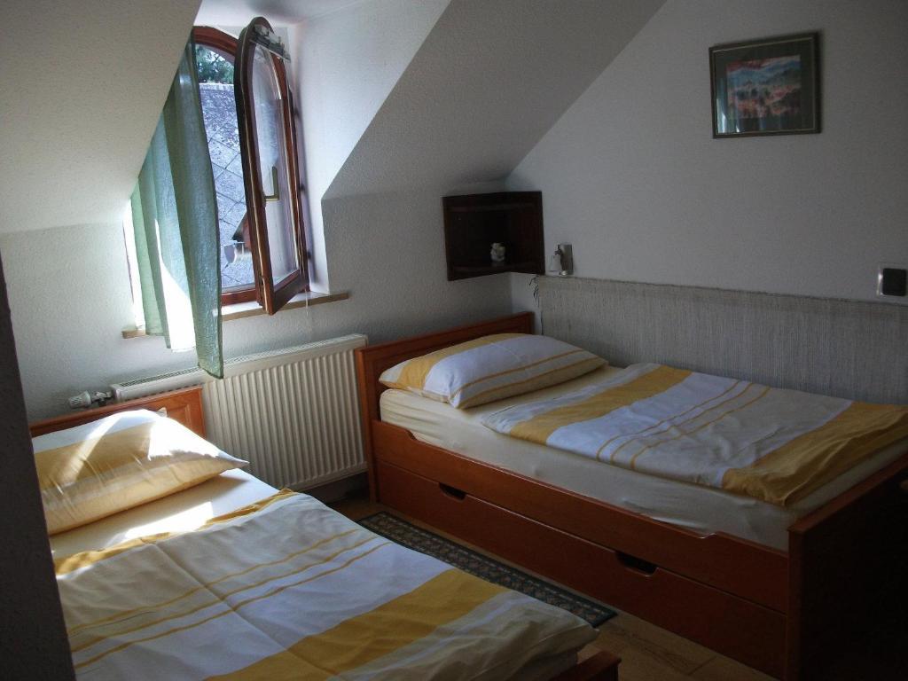 Bed and Breakfast Ria Panzio Ostřihom Pokoj fotografie